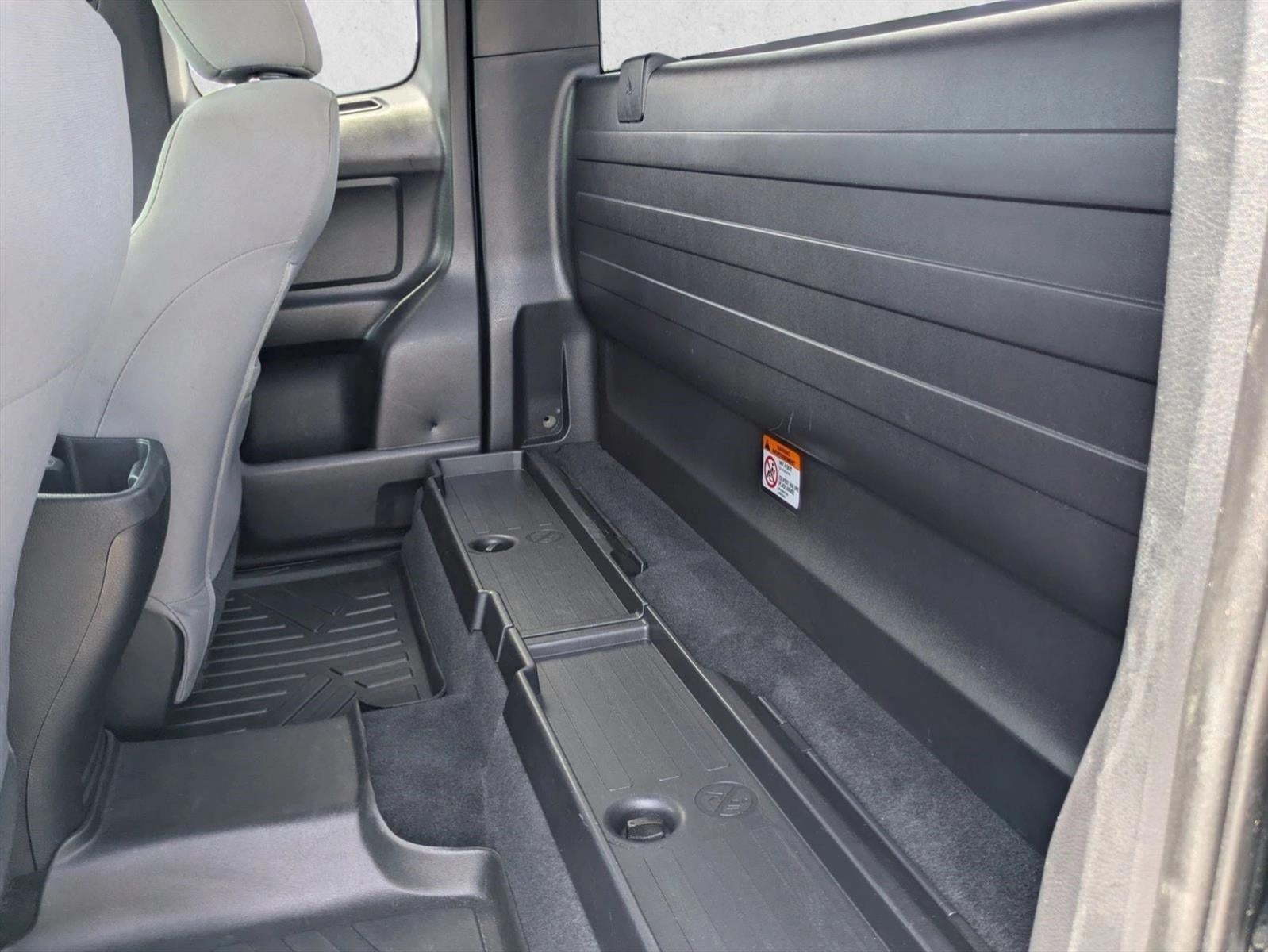 2019 Toyota Tacoma 2WD 2WD SR Access Cab 6' Bed I4 AT (GS)