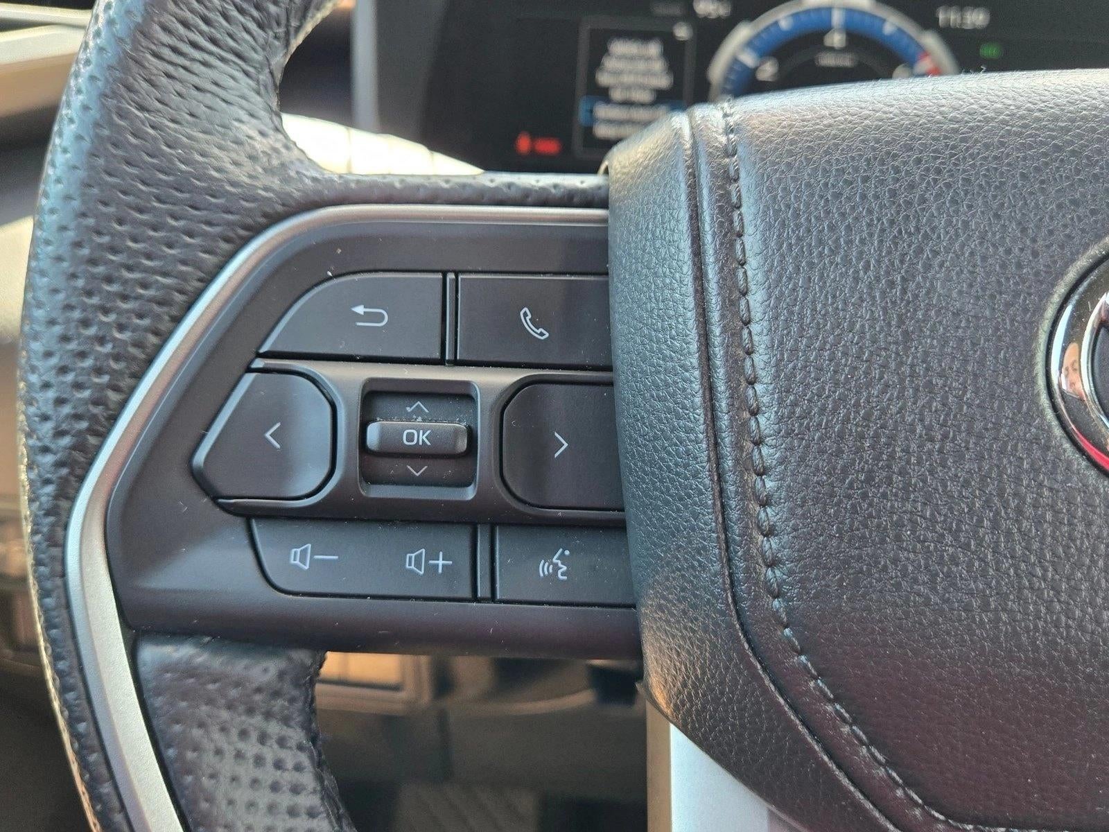 2025 Toyota Tundra 4WD 4WD Limited CrewMax 5.5' Bed (Natl)