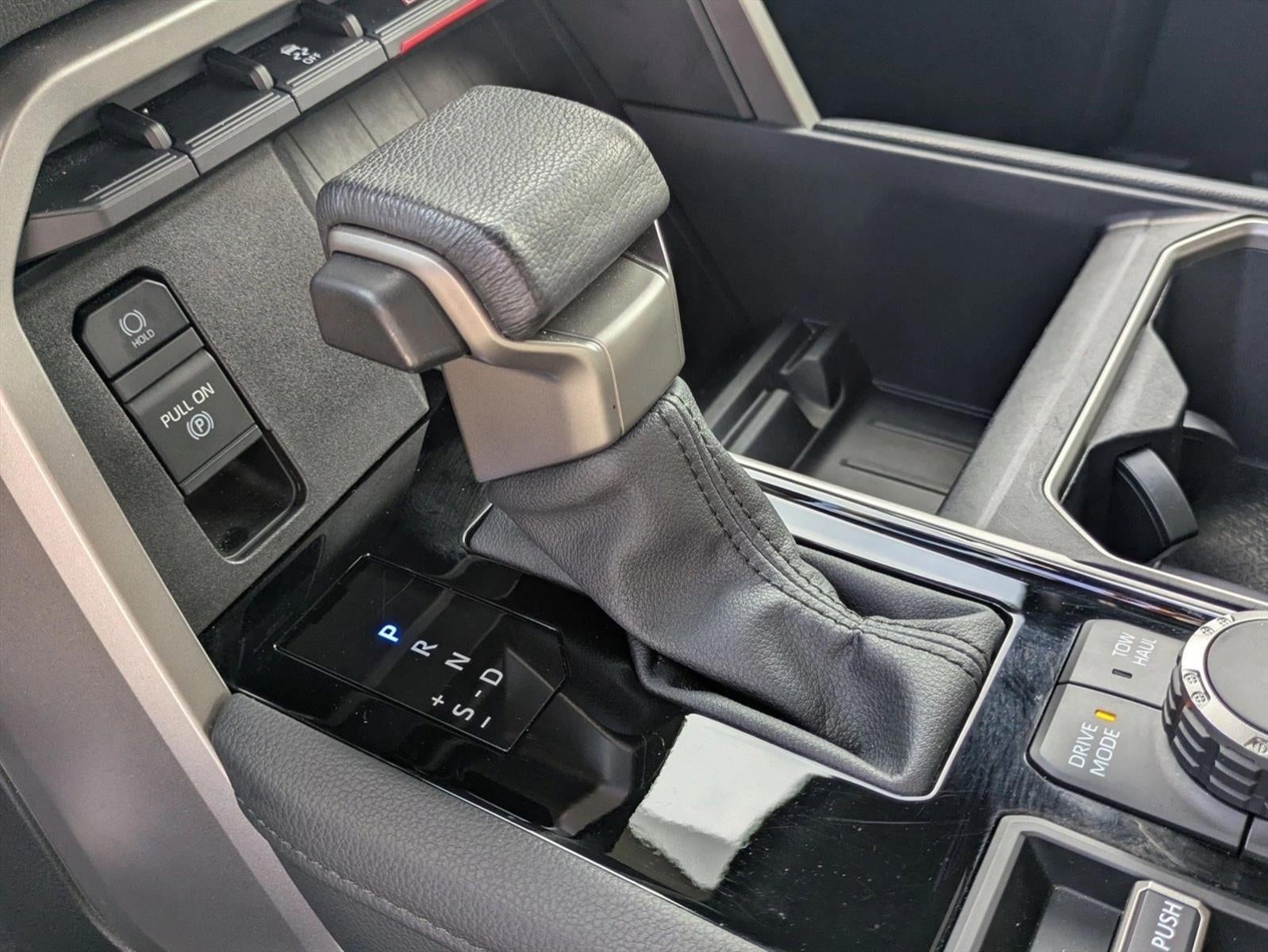 2025 Toyota Tundra 4WD 4WD Limited CrewMax 5.5' Bed (Natl)