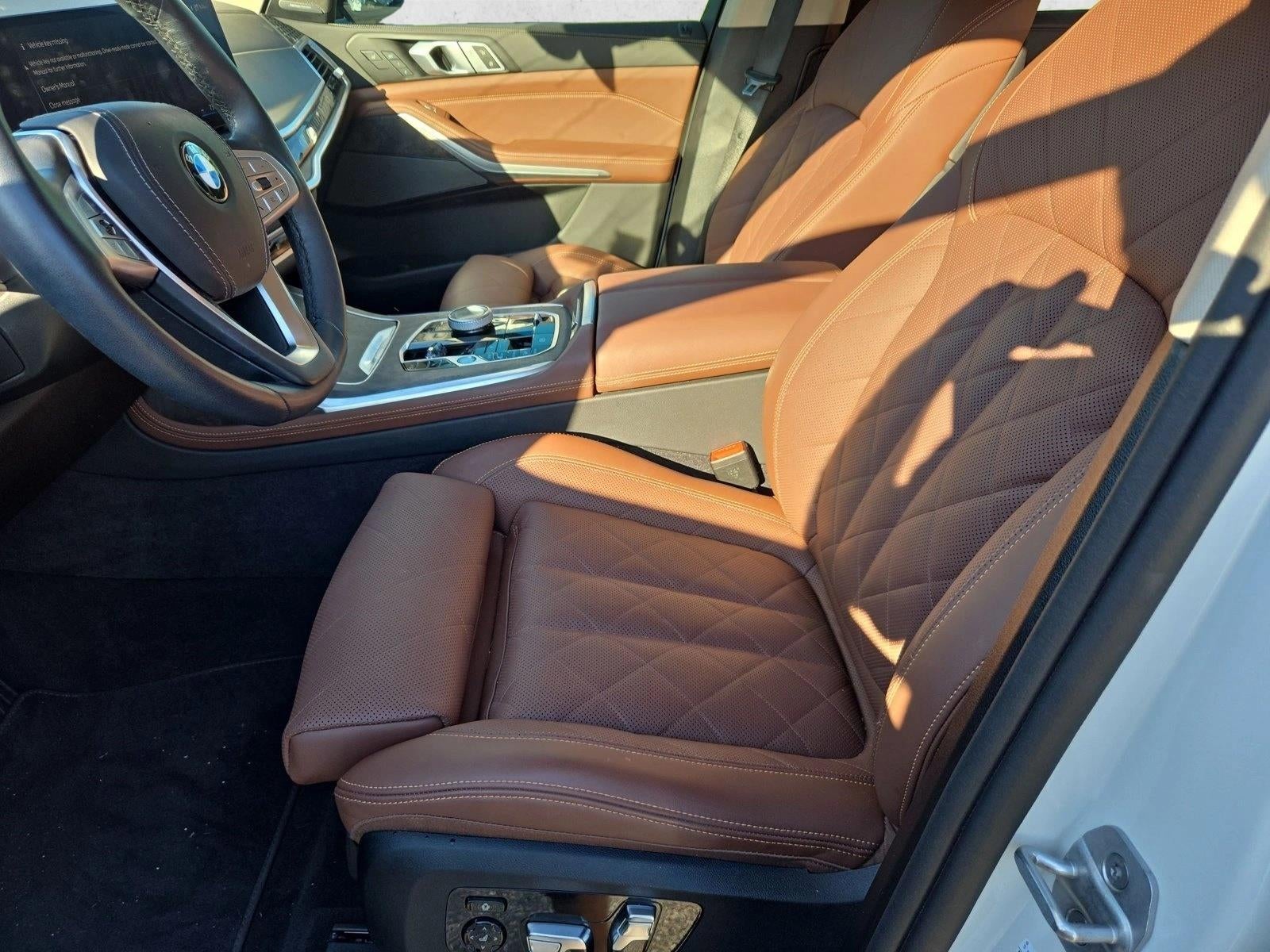 2025 BMW X7 xDrive40i Sports Activity Vehicle