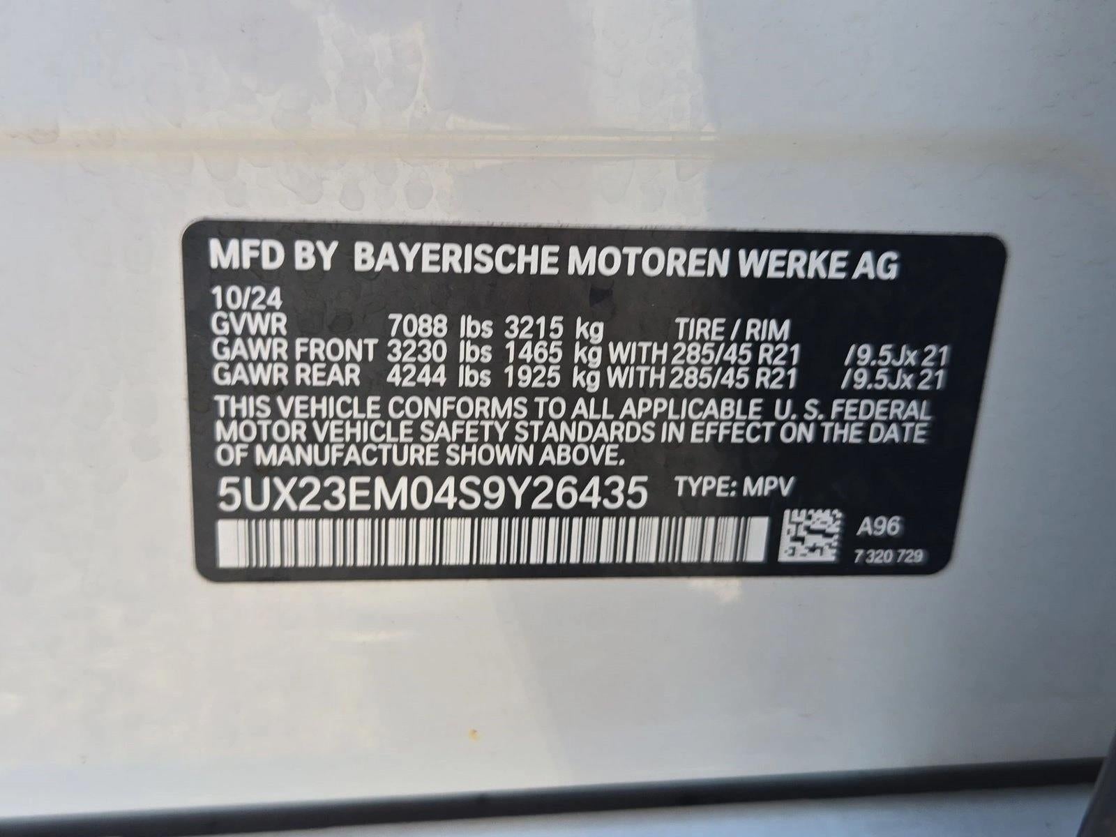 2025 BMW X7 xDrive40i Sports Activity Vehicle