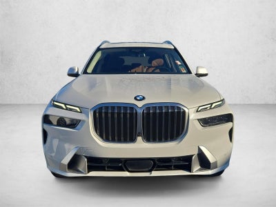 2025 BMW X7 xDrive40i Sports Activity Vehicle