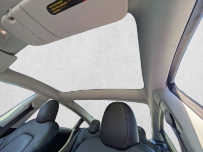 2023 Tesla Model 3 RWD