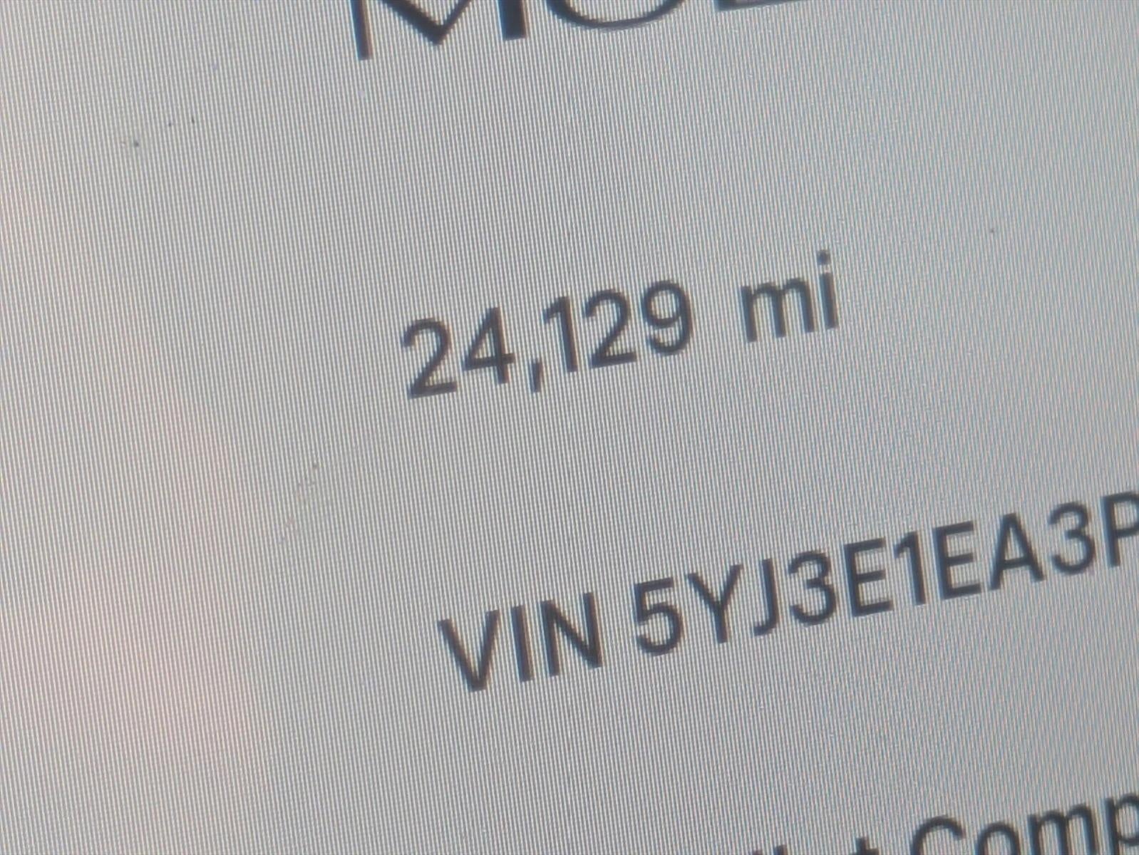 2023 Tesla Model 3 RWD