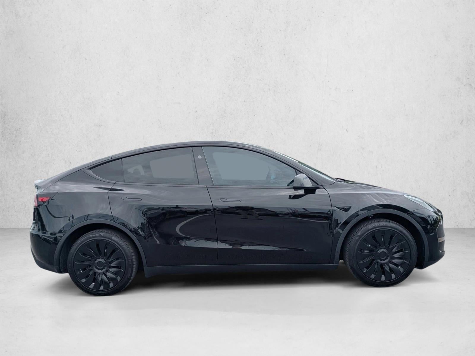 2024 Tesla Model Y Long Range AWD