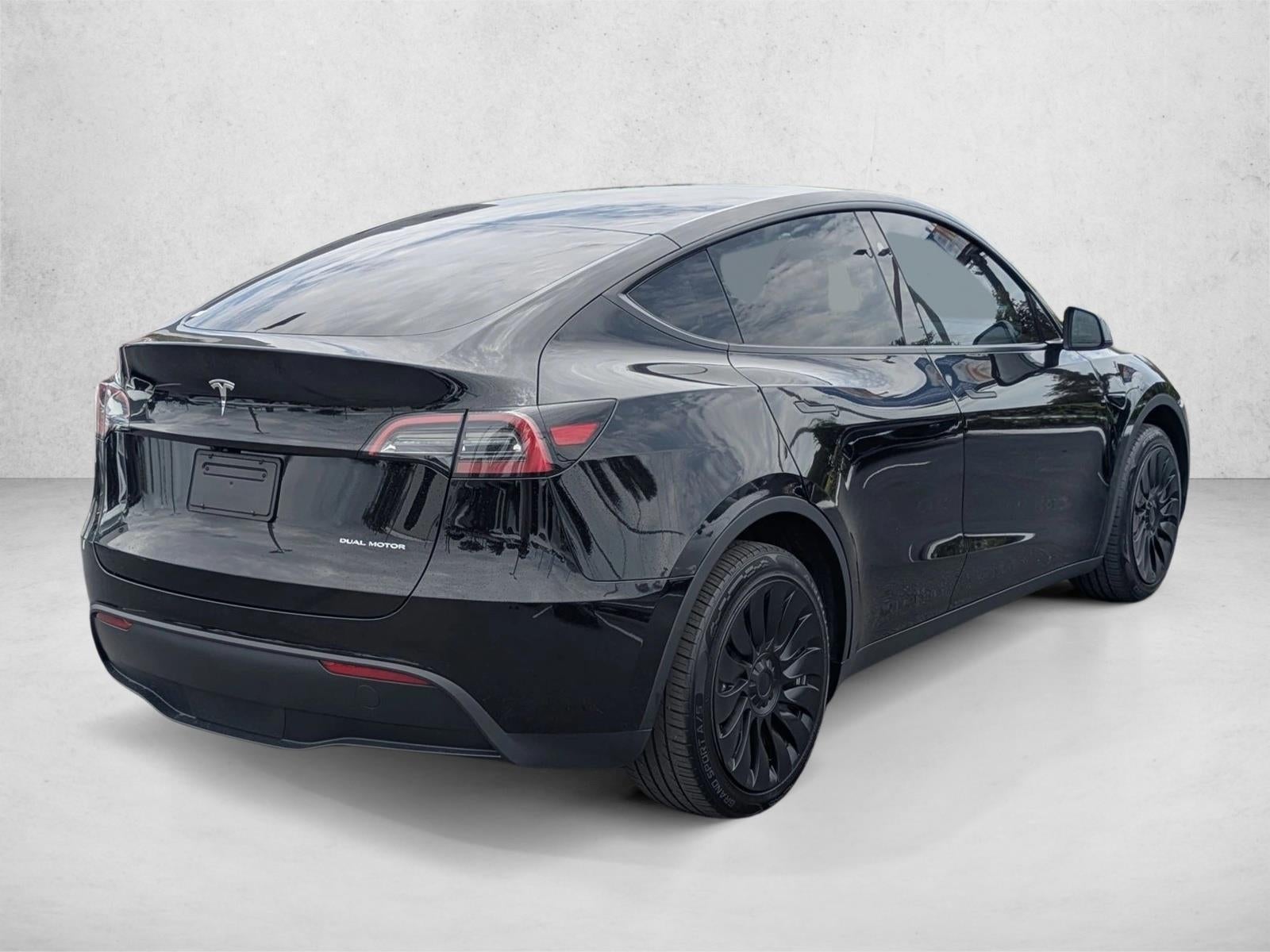 2024 Tesla Model Y Long Range AWD