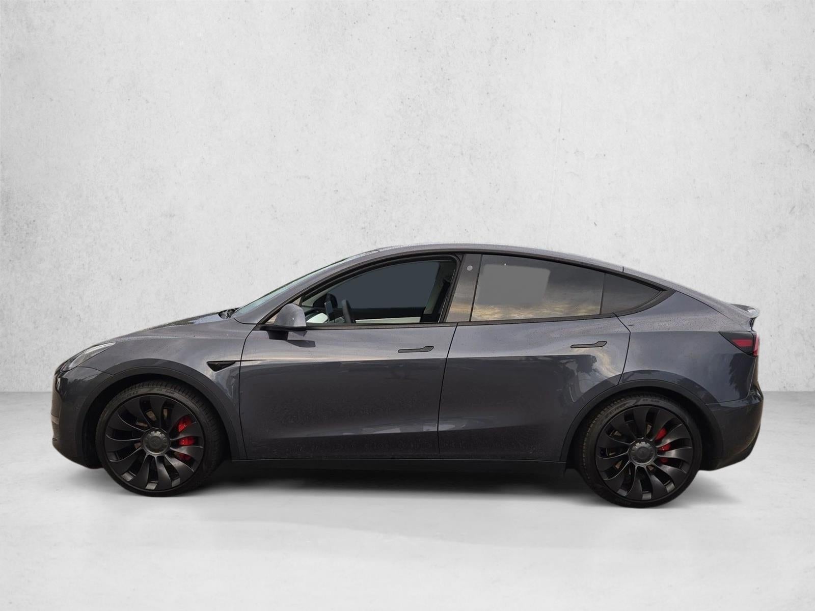 2022 Tesla Model Y Performance AWD
