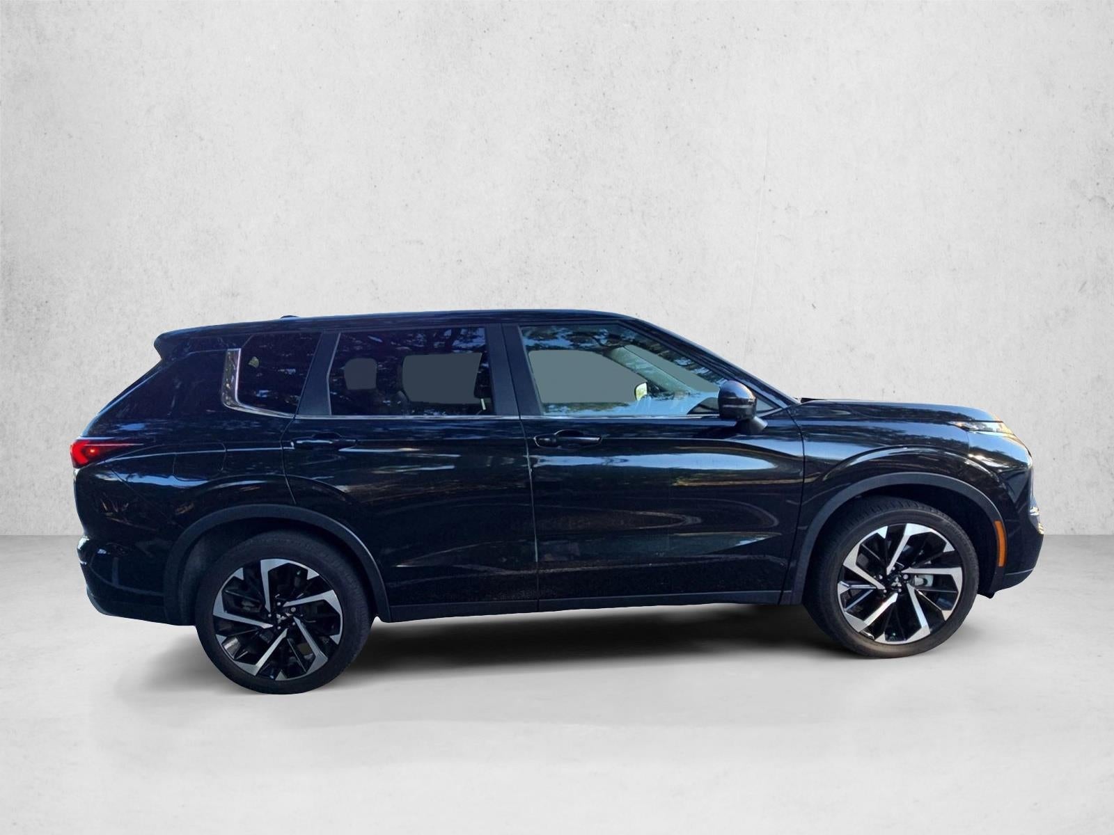 2024 Mitsubishi Outlander SE Black Edition S-AWC