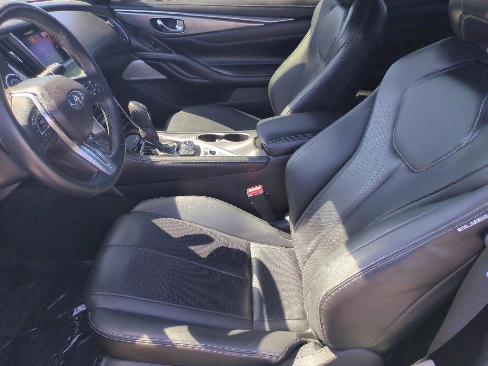 2022 INFINITI Q60 LUXE RWD