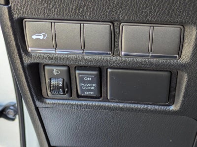 2014 INFINITI QX80 2WD 4dr