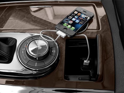 2014 INFINITI QX80 2WD 4dr