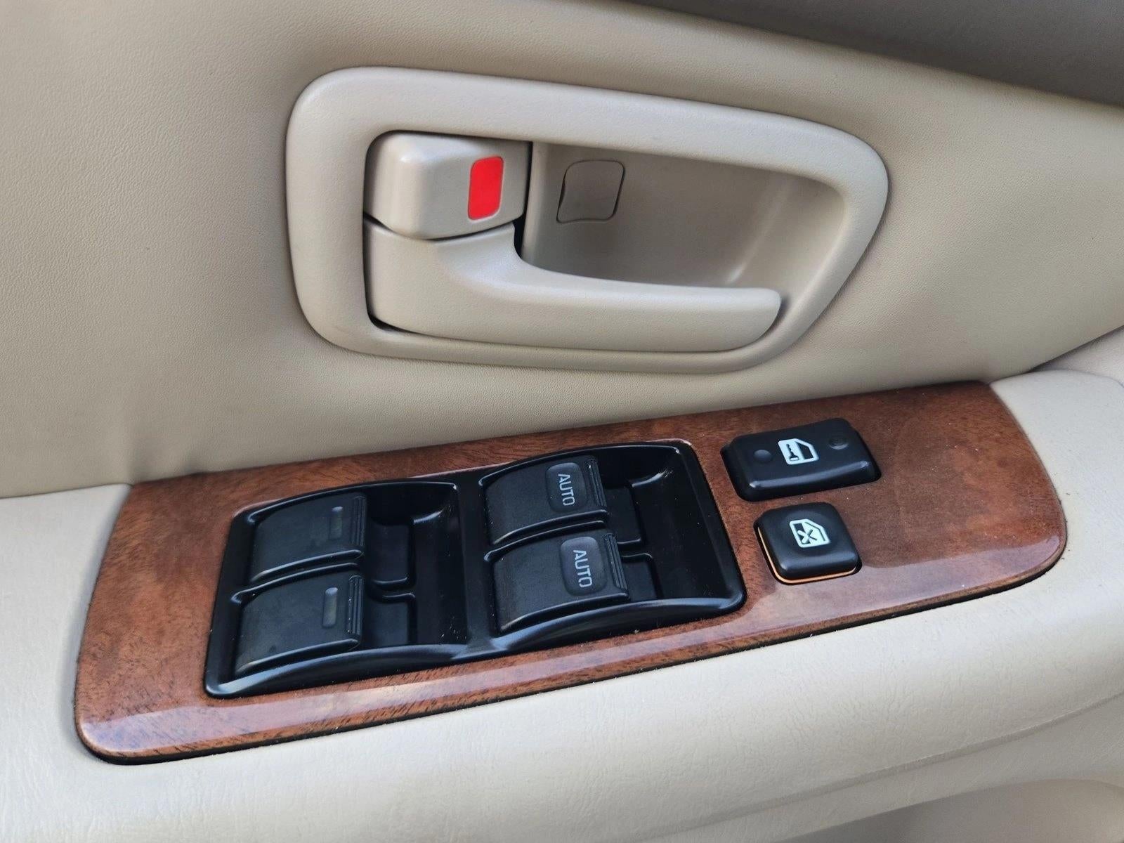 2001 Lexus ES 300 