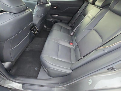 2024 Toyota Crown Limited AWD (Natl)