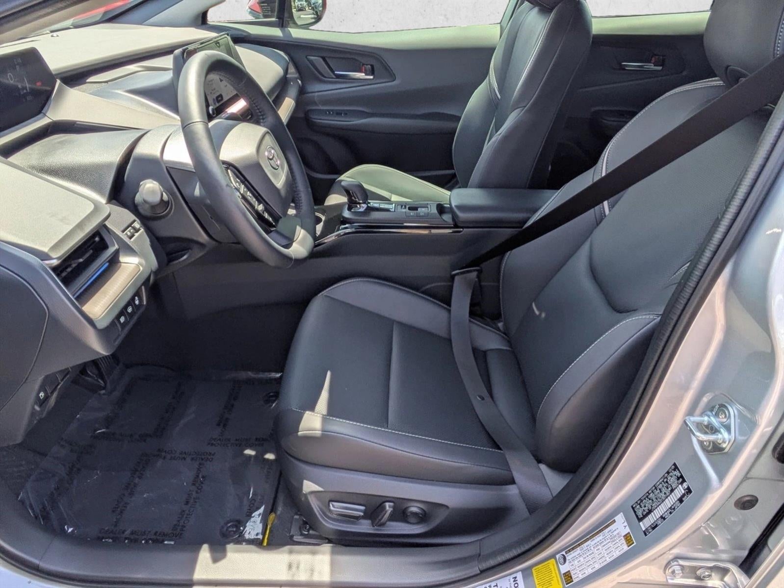 2026 Toyota Prius XLE (Natl)