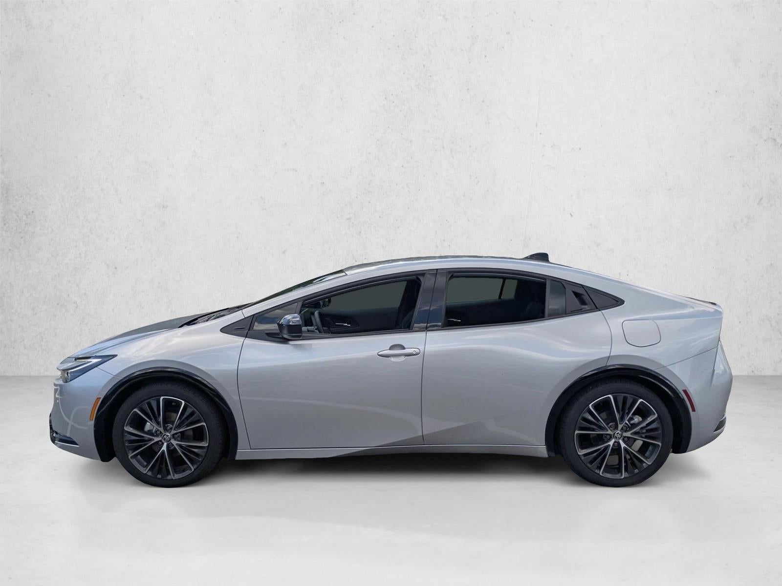 2026 Toyota Prius XLE (Natl)