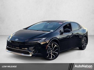 2026 Toyota Prius Plug-In Hybrid XSE (Natl)