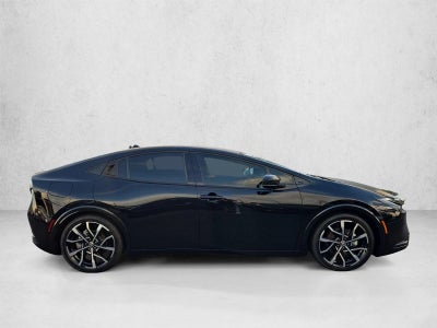 2026 Toyota Prius Plug-In Hybrid XSE (Natl)
