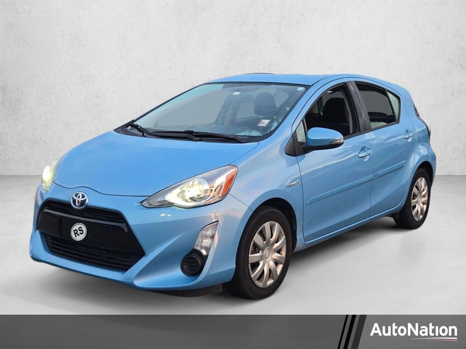 2015 Toyota Prius c 5dr HB Two (Natl)