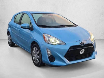 2015 Toyota Prius c 5dr HB Two (Natl)