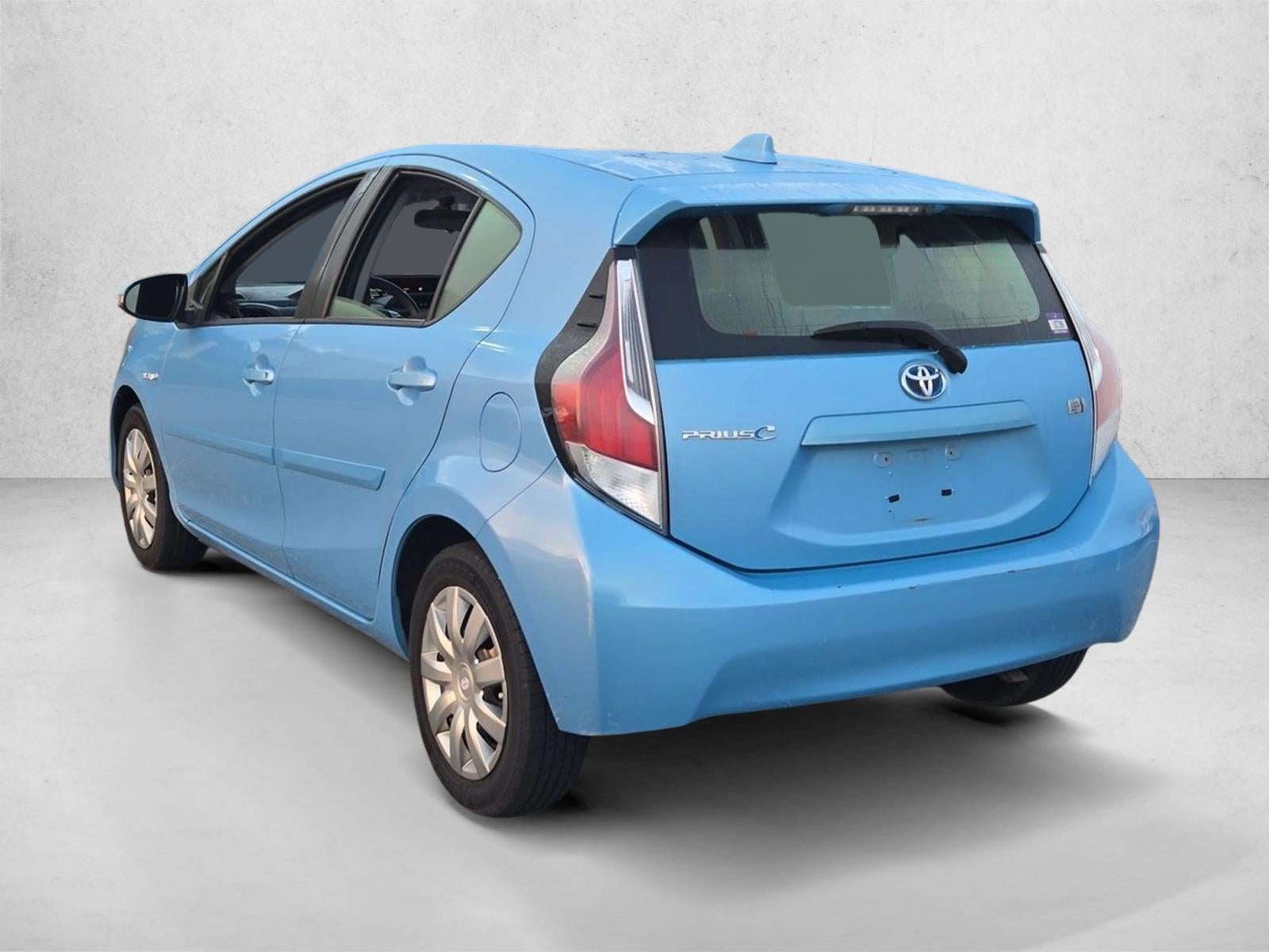 2015 Toyota Prius c 5dr HB Two (Natl)