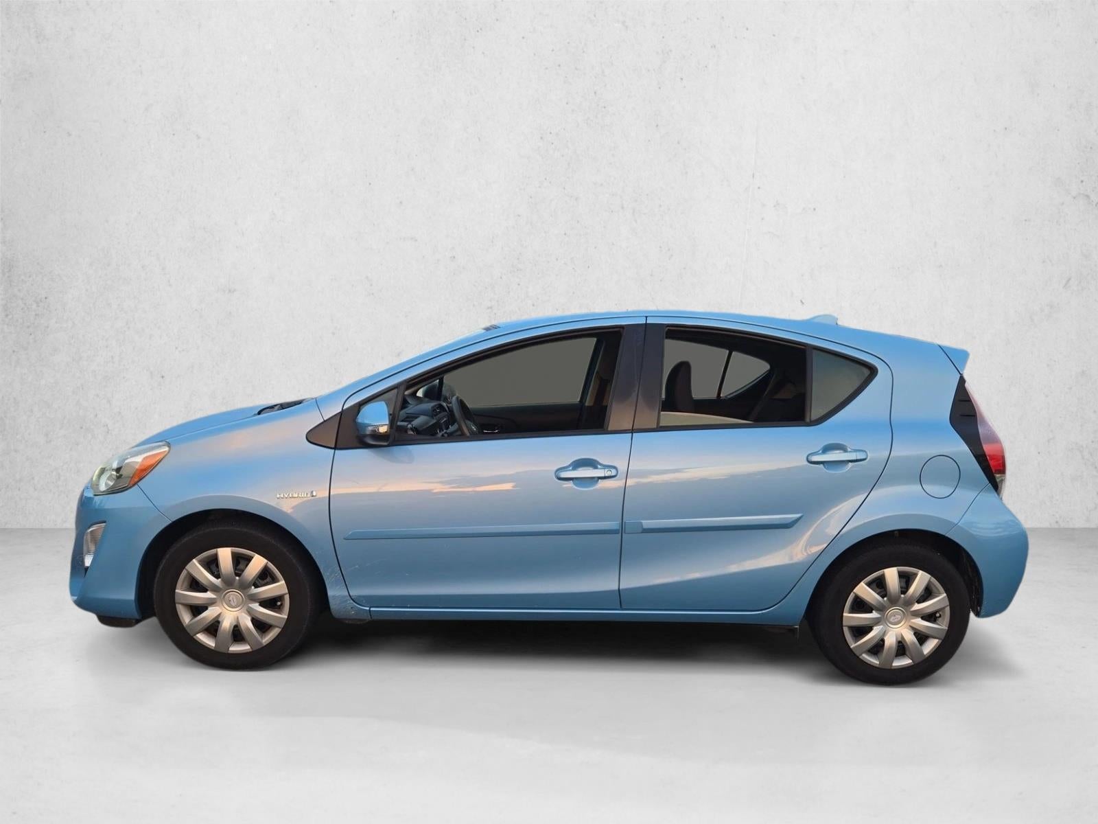 2015 Toyota Prius c 5dr HB Two (Natl)