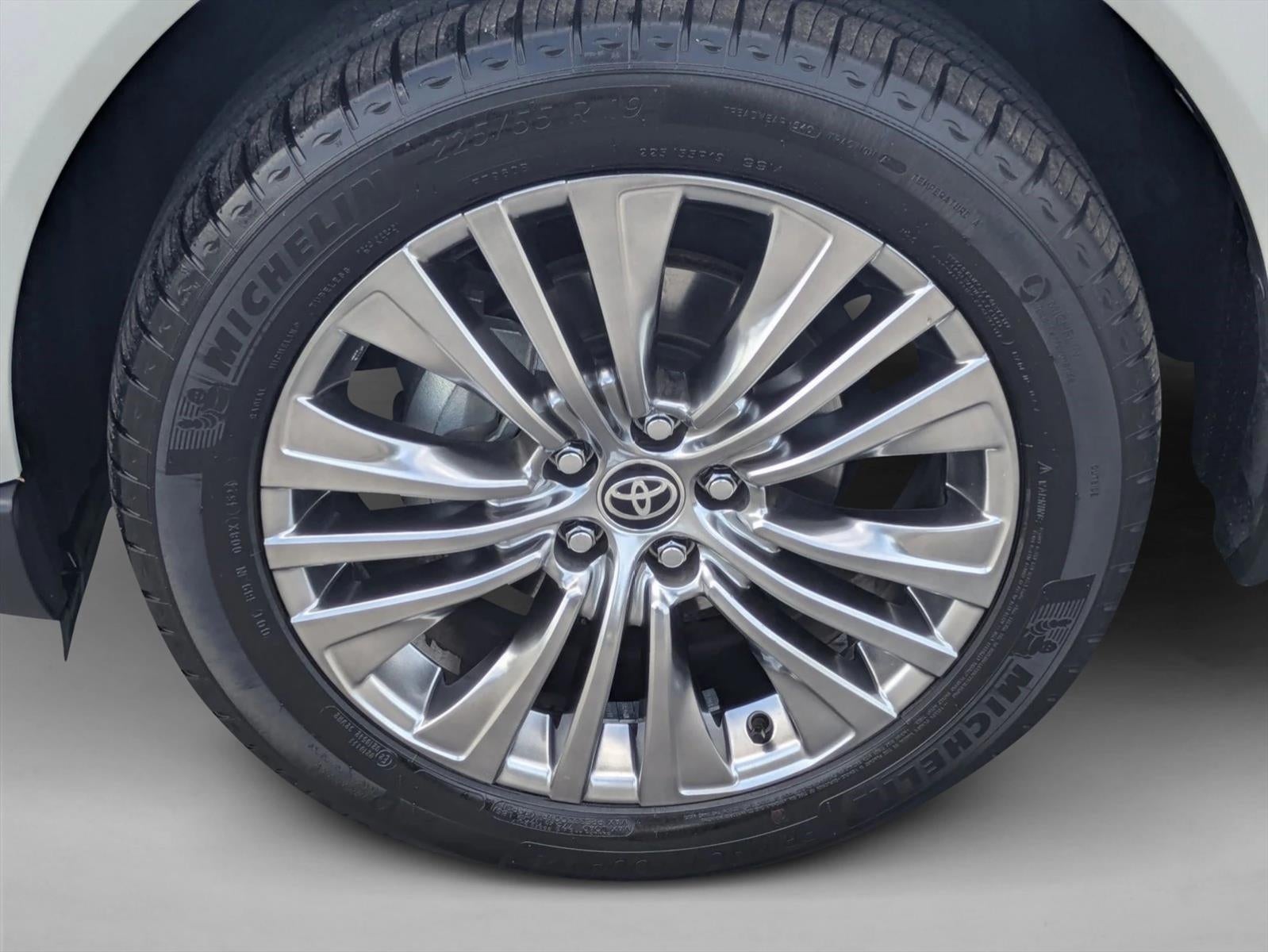 2021 Toyota Venza XLE AWD (SE)