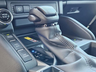 2025 Toyota Land Cruiser 4WD (GS)