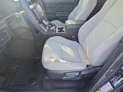 2025 Toyota 4Runner SR5 4WD (GS)
