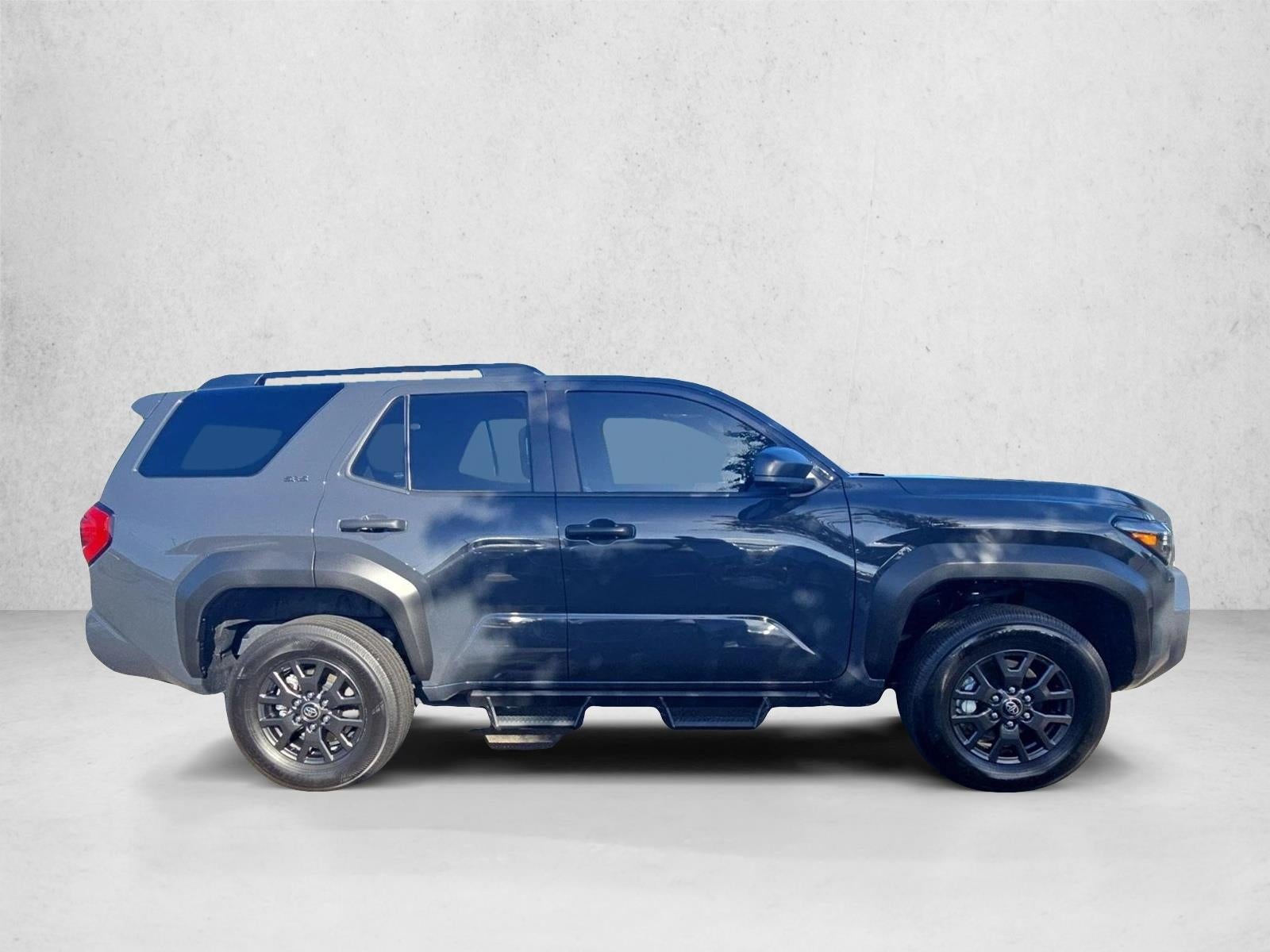 2025 Toyota 4Runner SR5 4WD (GS)