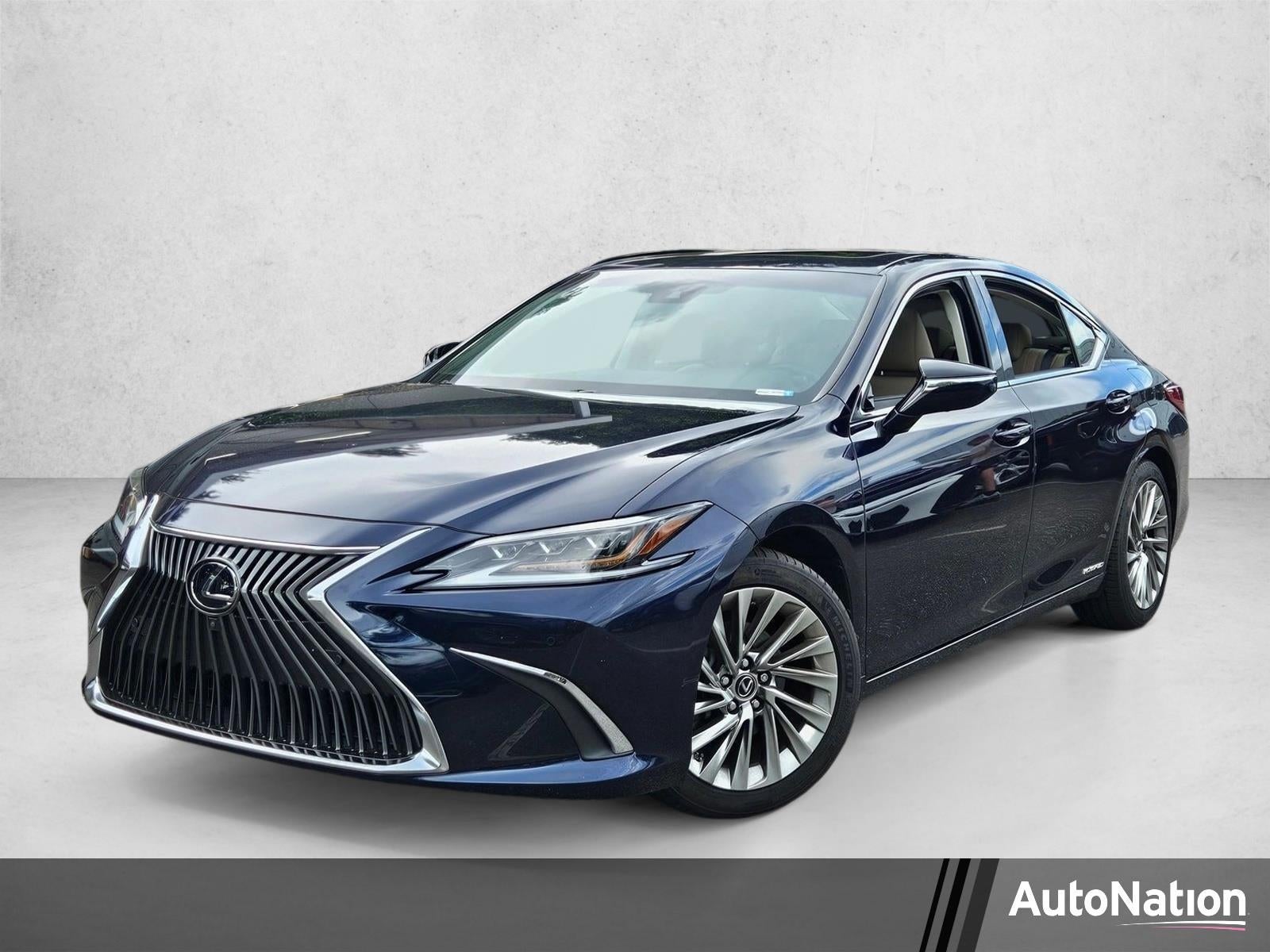 2019 Lexus ES 300h Luxury FWD