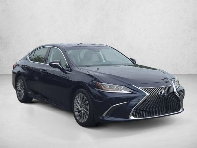 2019 Lexus ES 300h Luxury FWD