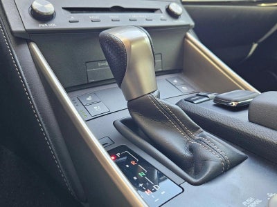 2016 Lexus IS Turbo 4dr Sdn