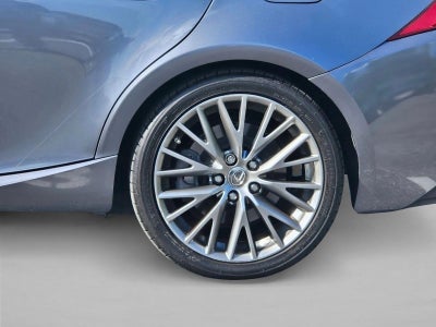 2016 Lexus IS Turbo 4dr Sdn