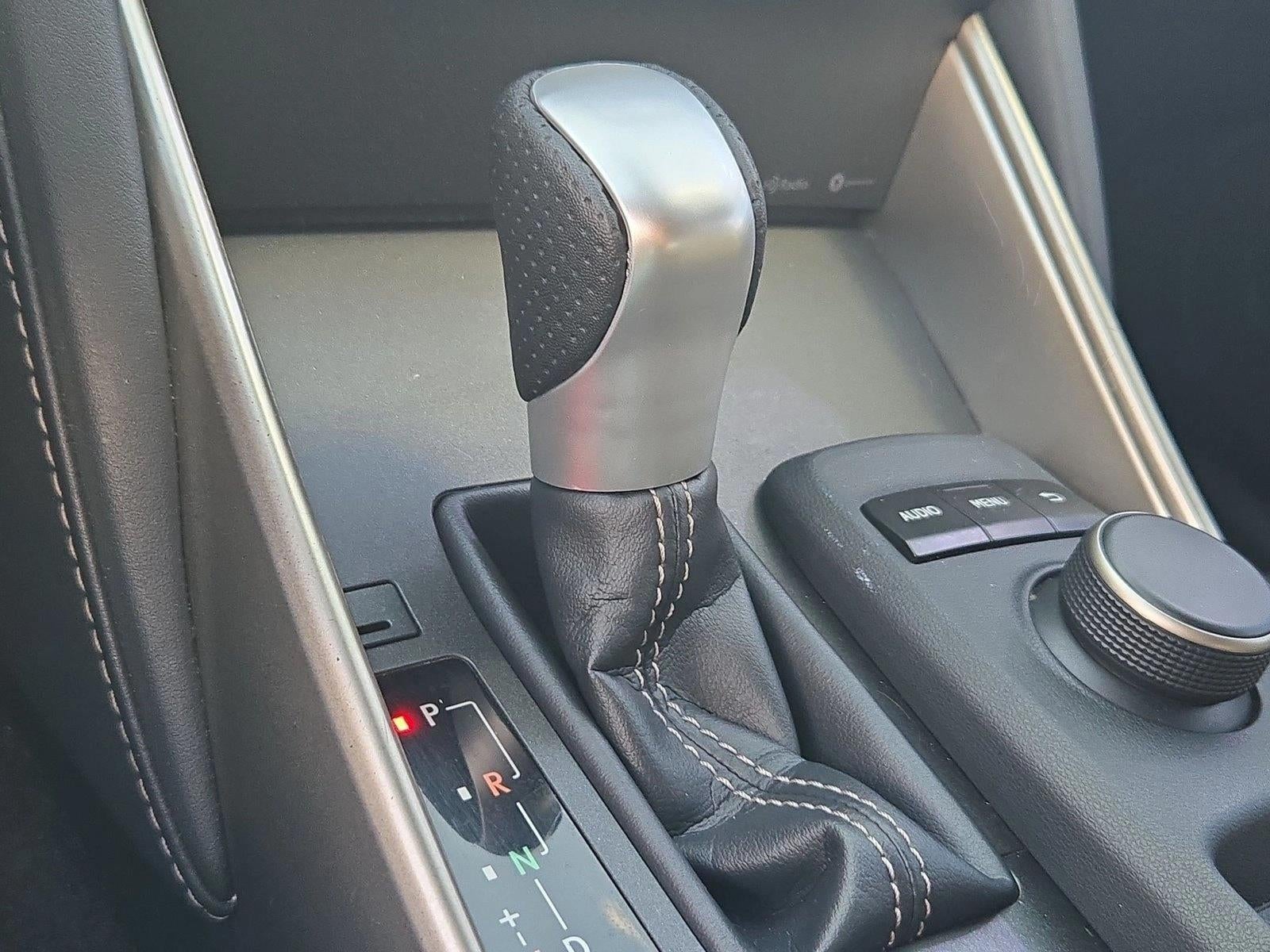 2019 Lexus IS 300 RWD