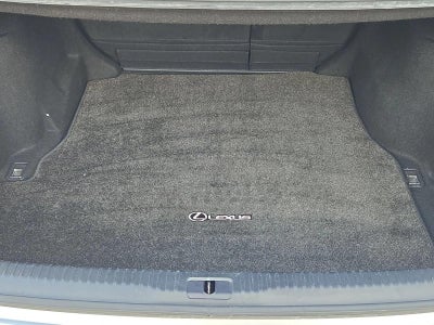 2019 Lexus IS 300 RWD