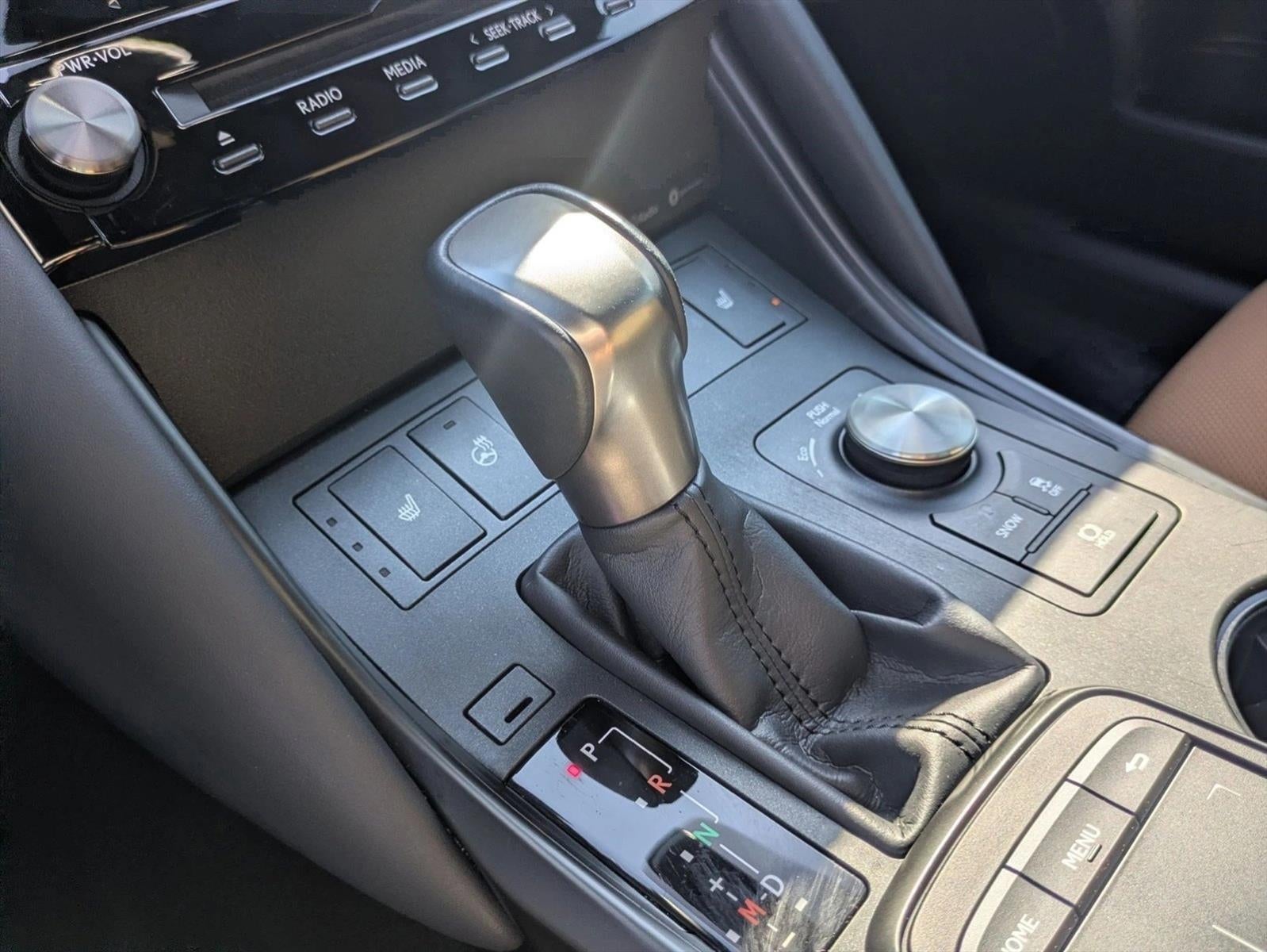 2025 Lexus IS 350 F SPORT Design RWD