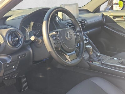 2025 Lexus IS 350 F SPORT Design RWD