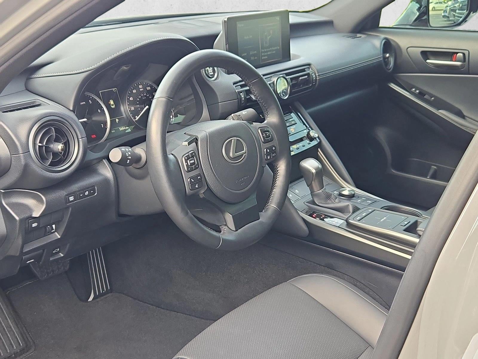 2025 Lexus IS 350 F SPORT Design RWD