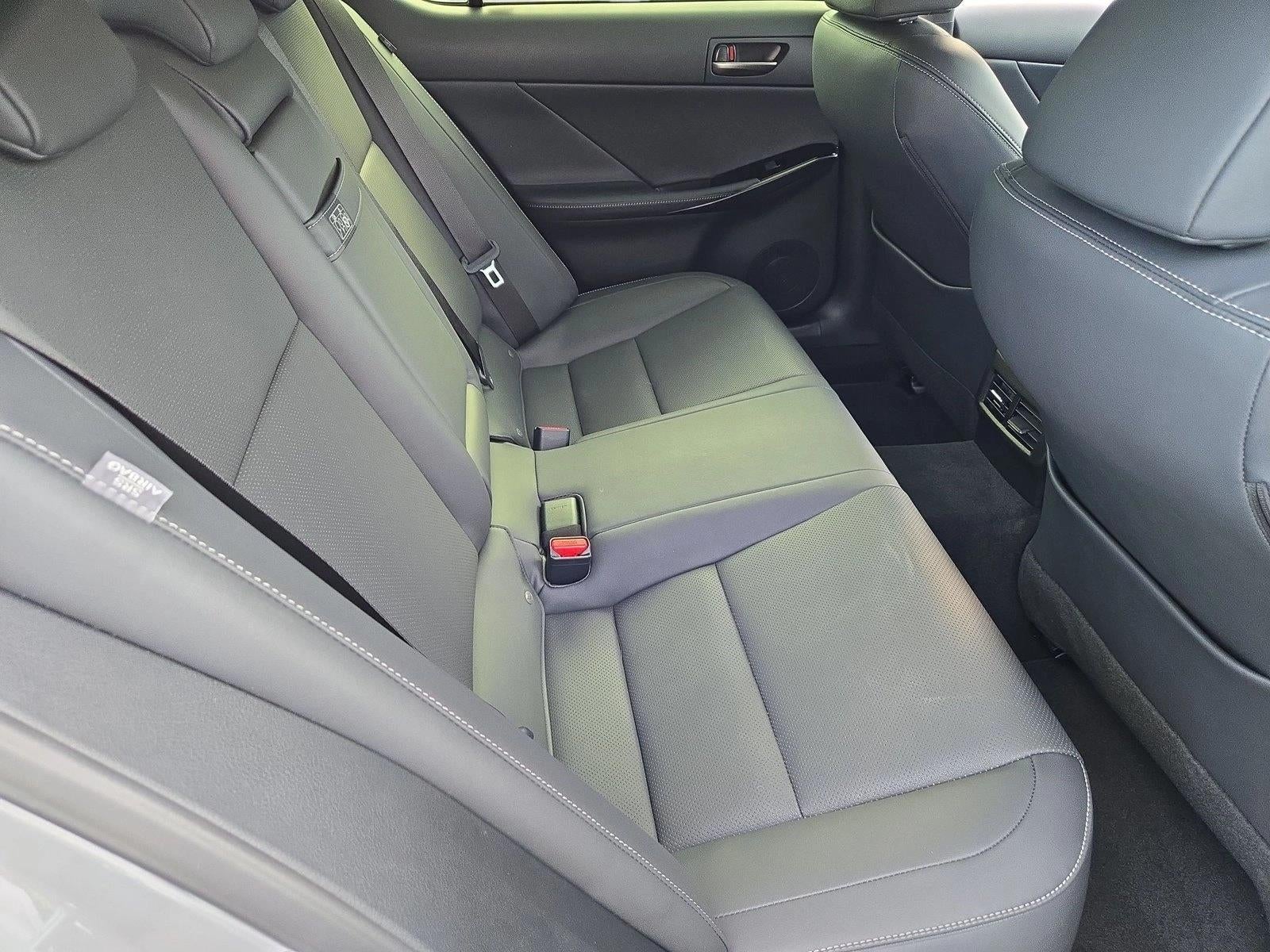 2025 Lexus IS 350 F SPORT Design RWD