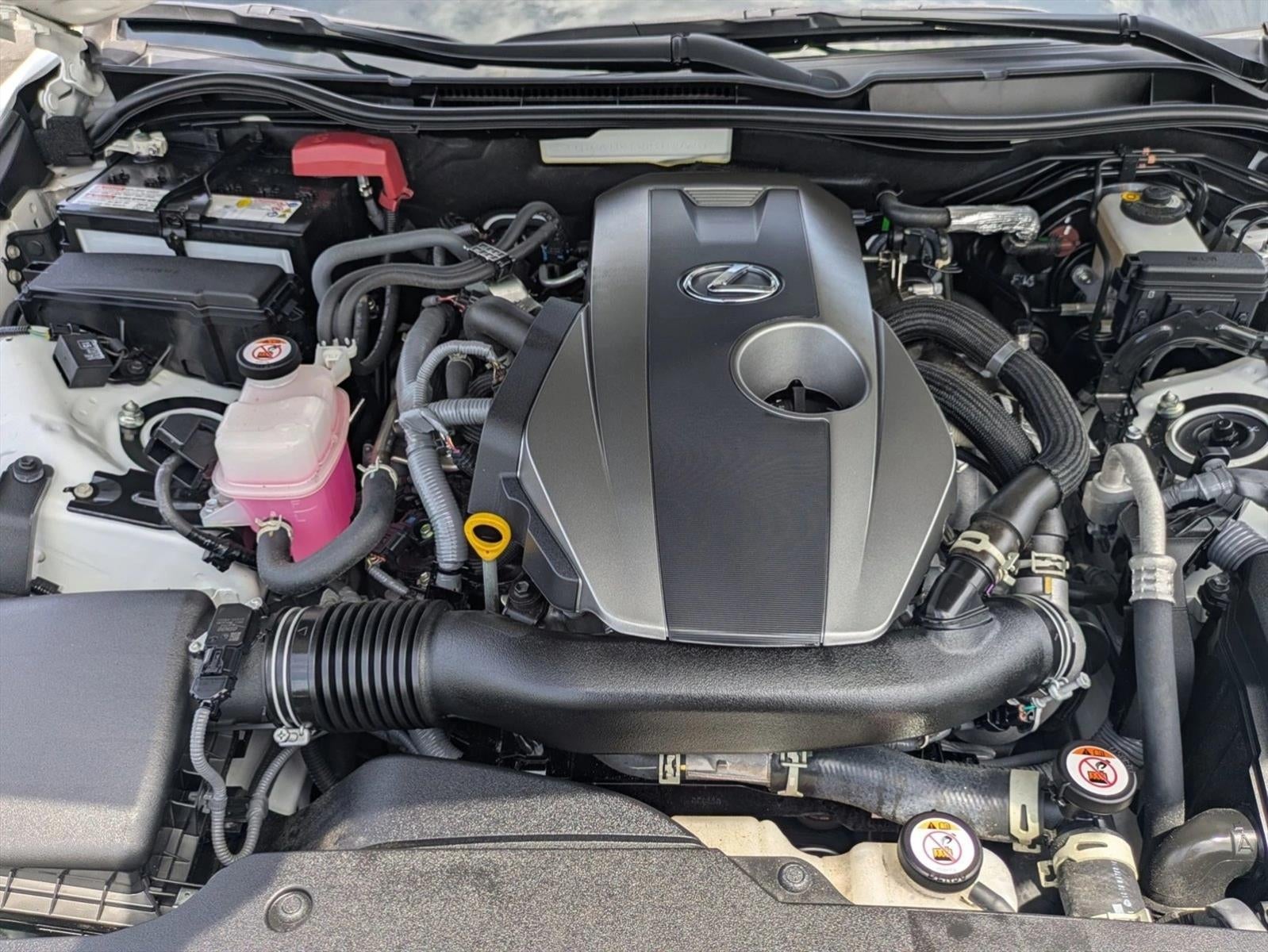 2024 Lexus IS 300 RWD