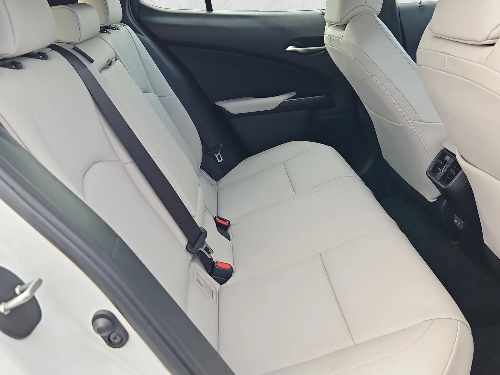 2025 Lexus UX 300h AWD