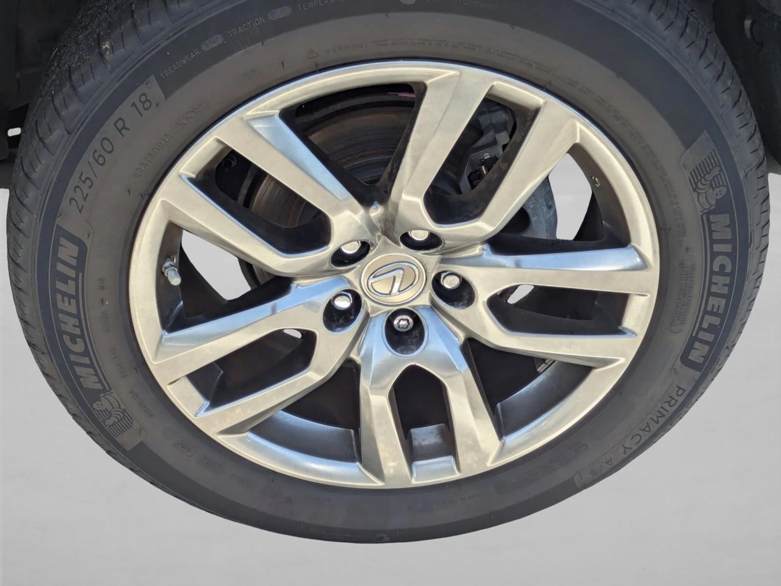 2016 Lexus NX Turbo FWD 4dr