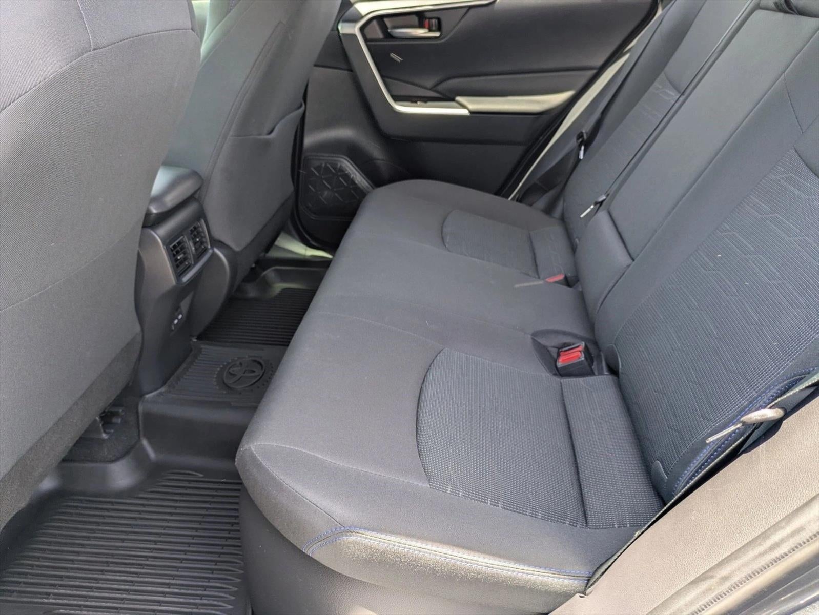 2022 Toyota RAV4 Hybrid SE AWD (Natl)