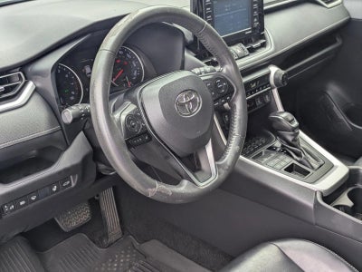 2020 Toyota RAV4 XLE Premium AWD (Natl)