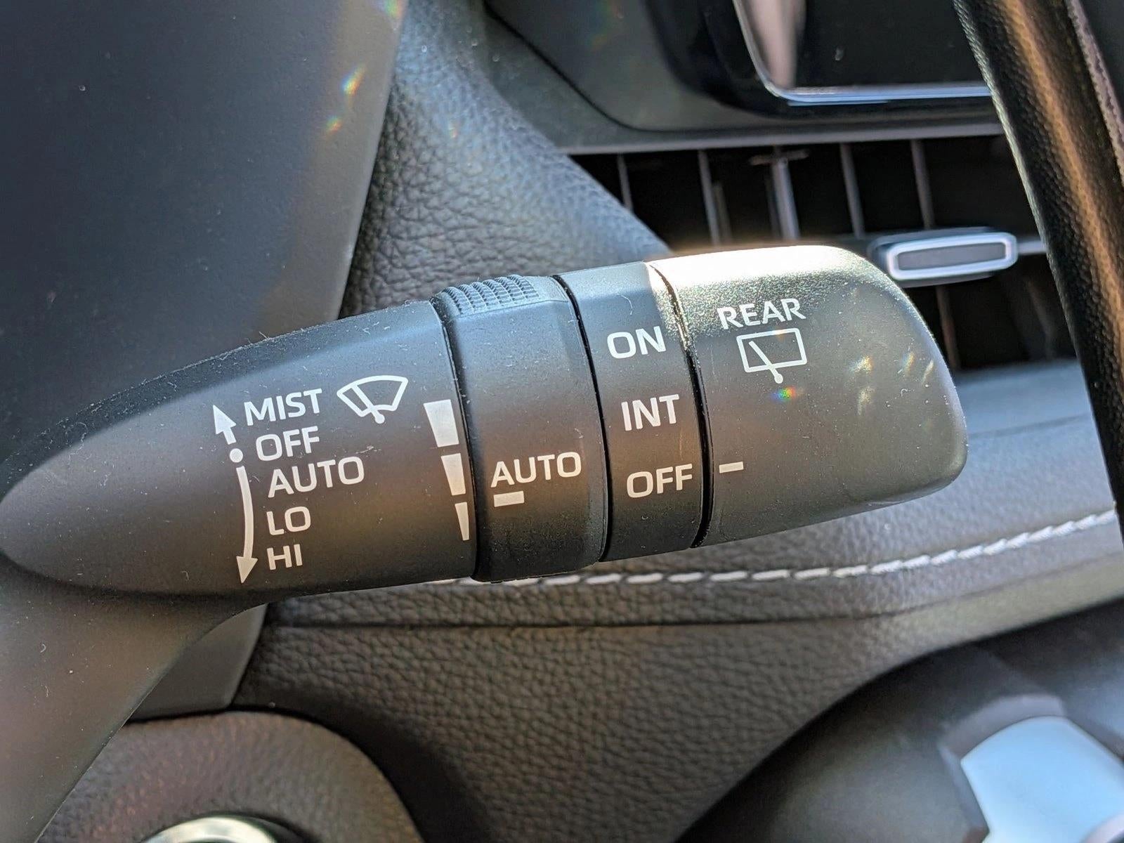 2024 Toyota RAV4 Hybrid XLE Premium AWD (Natl)