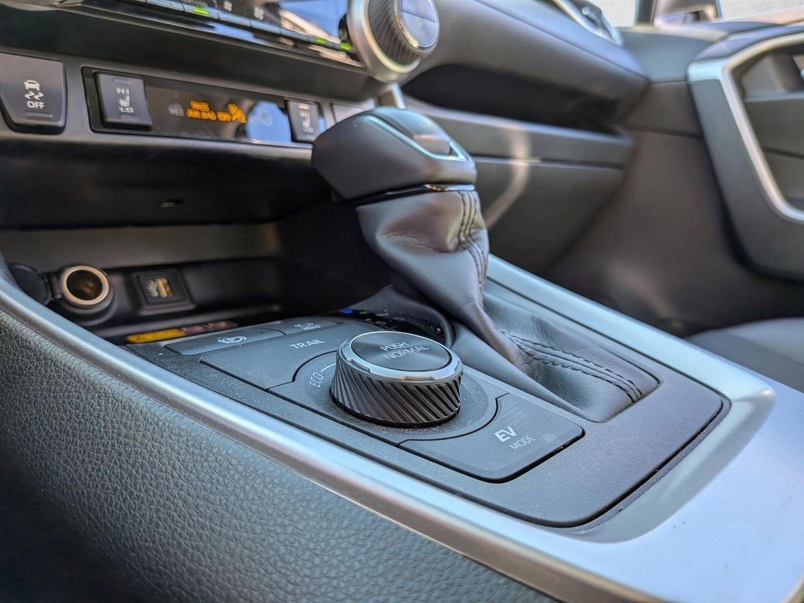 2024 Toyota RAV4 Hybrid XLE Premium AWD (Natl)