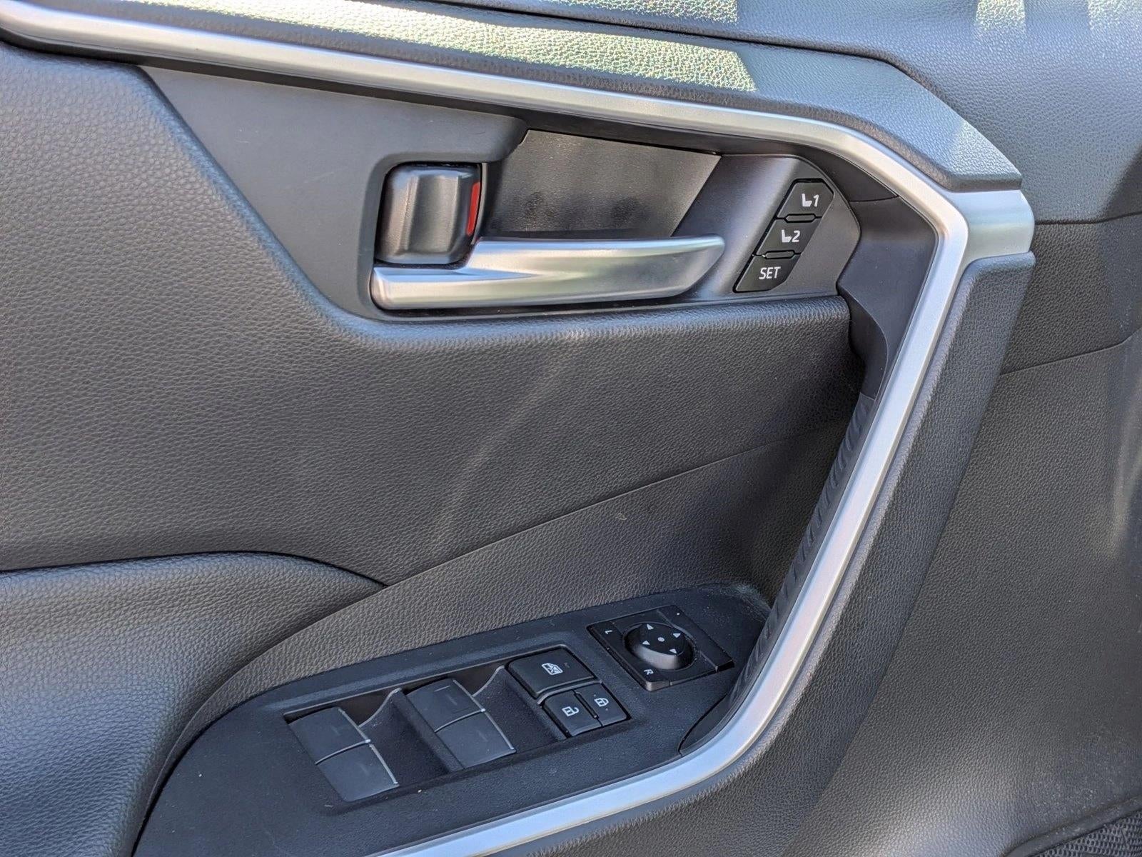 2024 Toyota RAV4 Hybrid XLE Premium AWD (Natl)