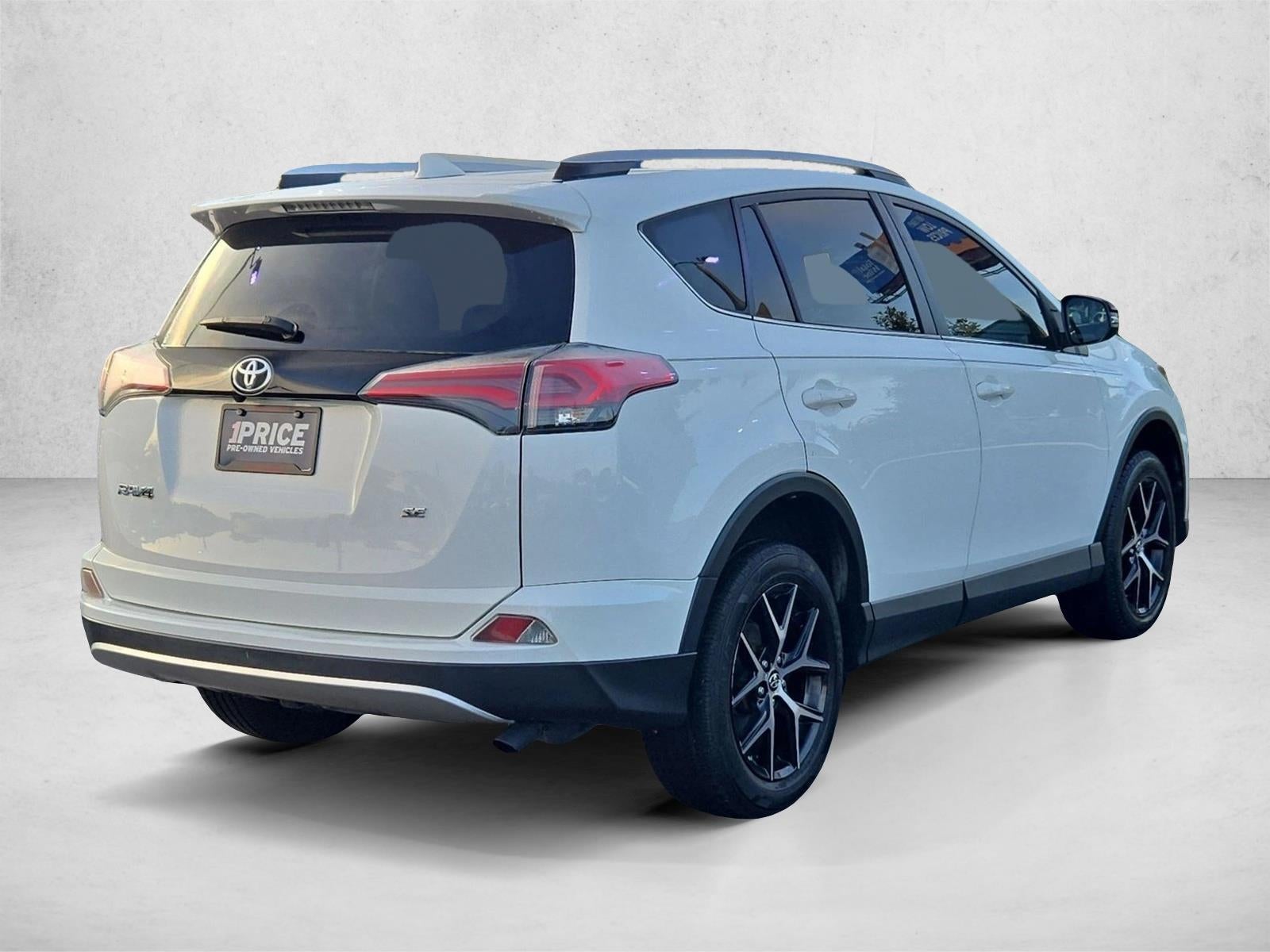 2016 Toyota RAV4 FWD 4dr SE (Natl)