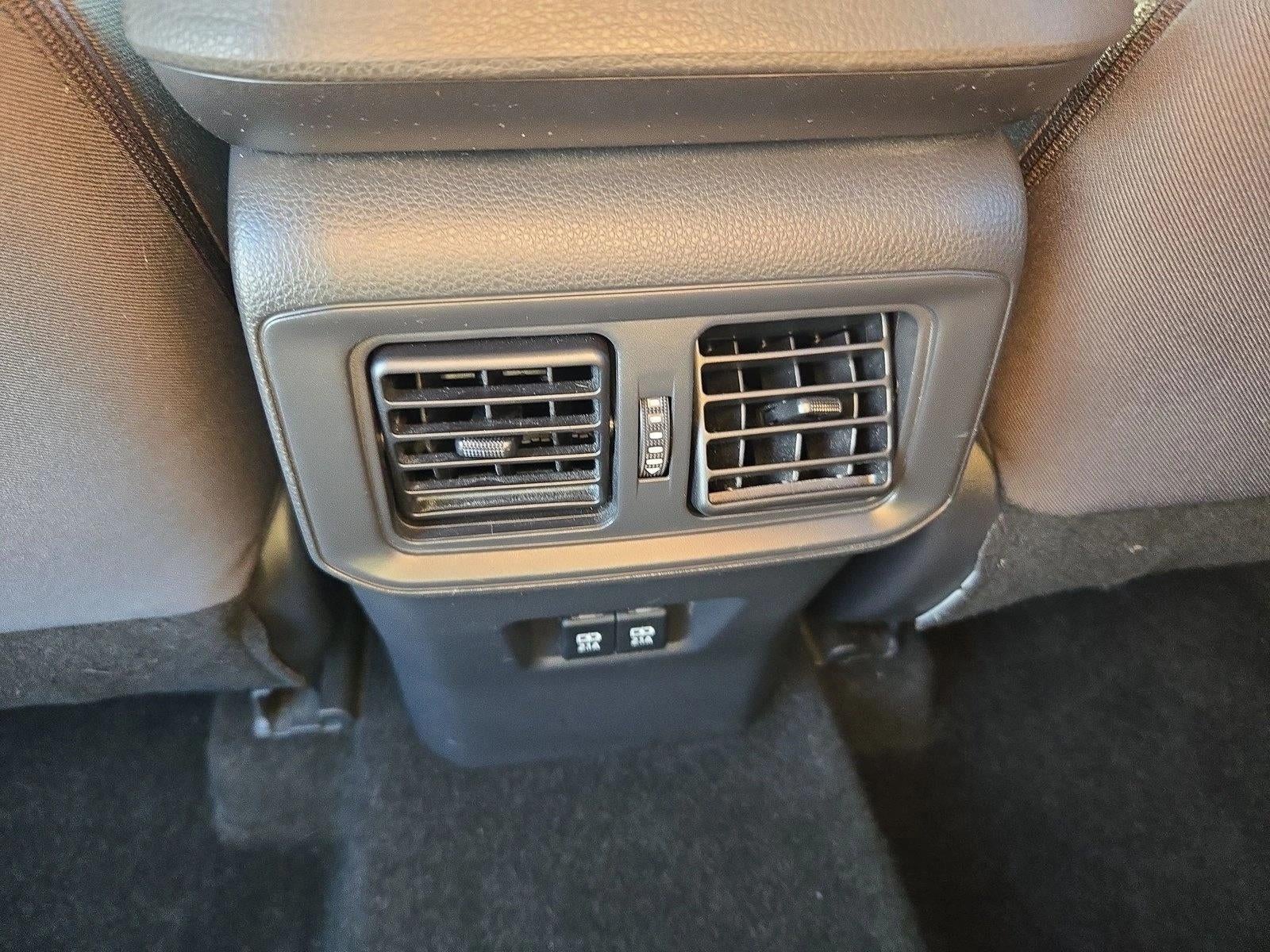 2019 Toyota RAV4 XLE FWD (GS)