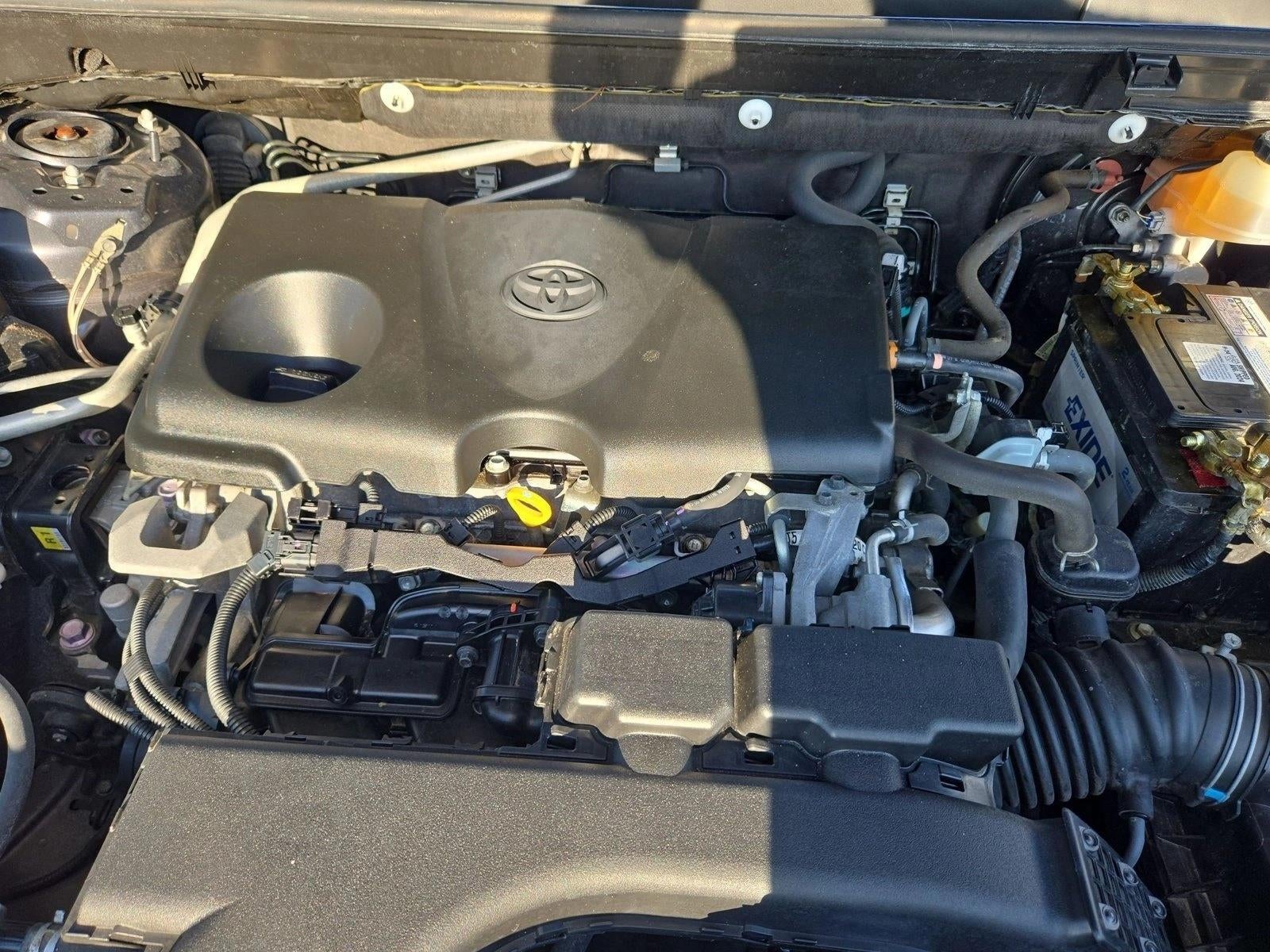 2019 Toyota RAV4 XLE FWD (GS)